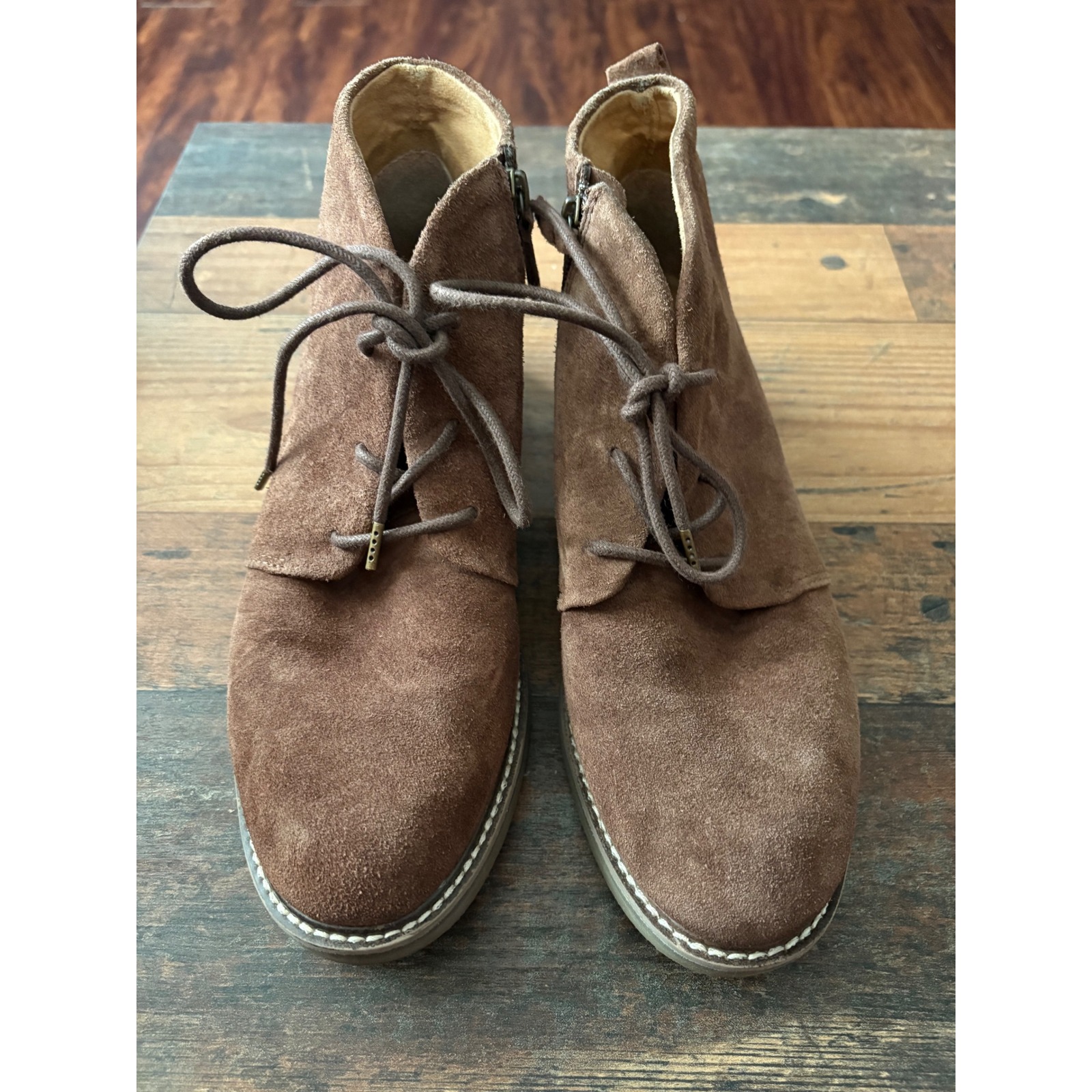 Comfortiva Rebeca Italian Suede Chukka Boots Lace Up Side Zip Ankle Boots 10m